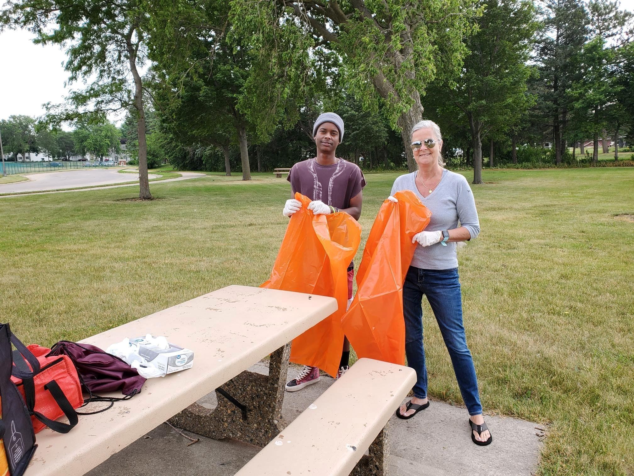 BVU Center for Inclusion and Diversity Volunteer for park clean-up project