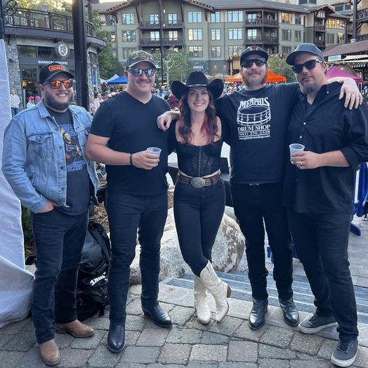 358620049_719189436883557_1029130052026435102_n