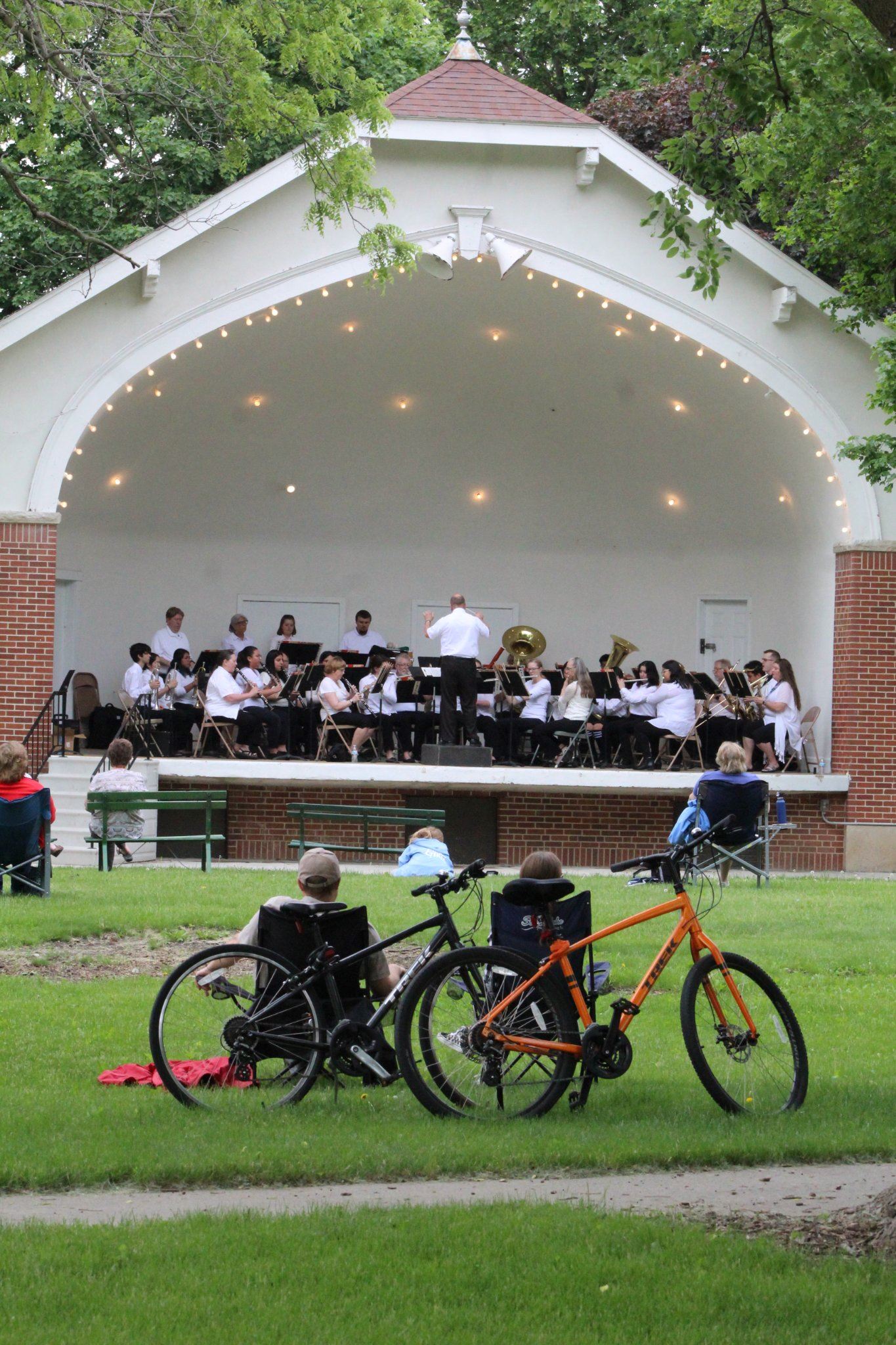 Municipal Band concert in the park 